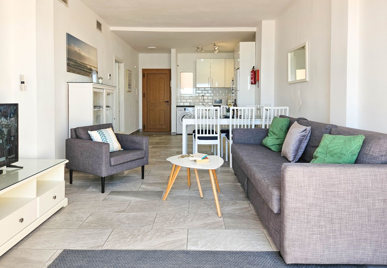 Apartamento en Mijas Costa - Apartamento de dos dormitorios frente al mar, vistas panorámicas al mar