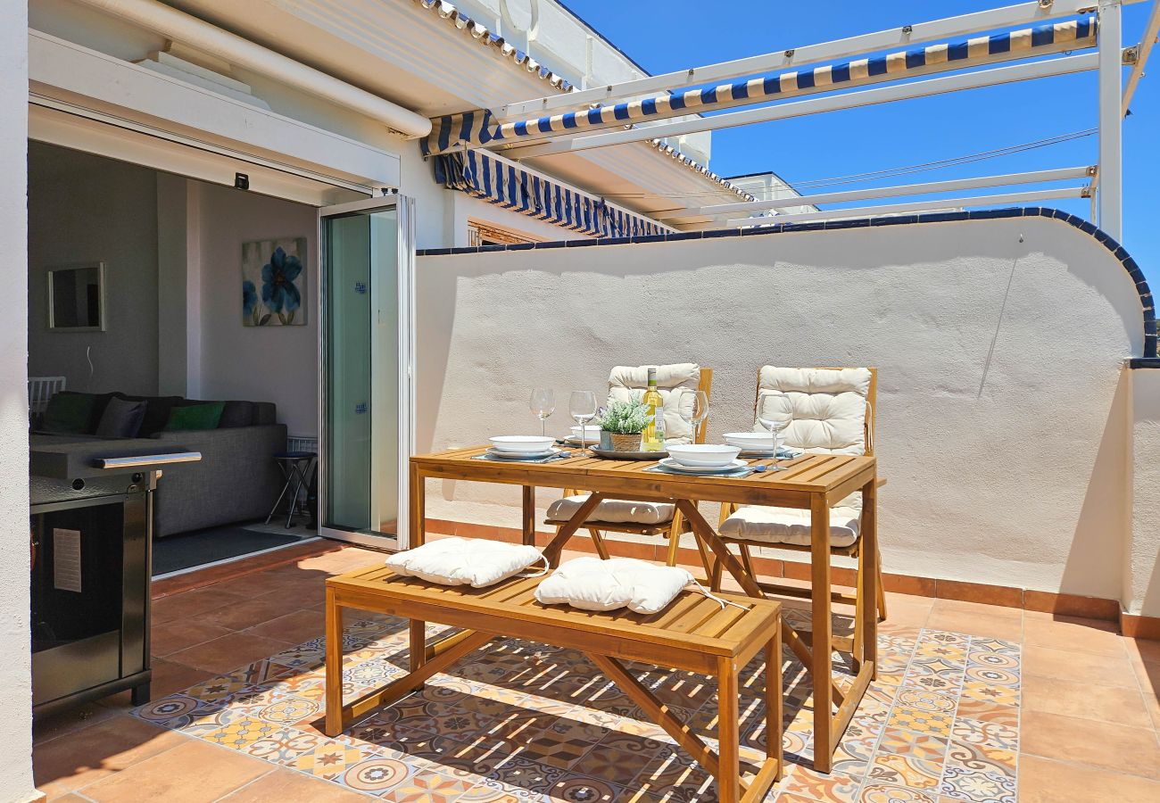 Apartamento en Mijas Costa - Apartamento de dos dormitorios frente al mar, vistas panorámicas al mar