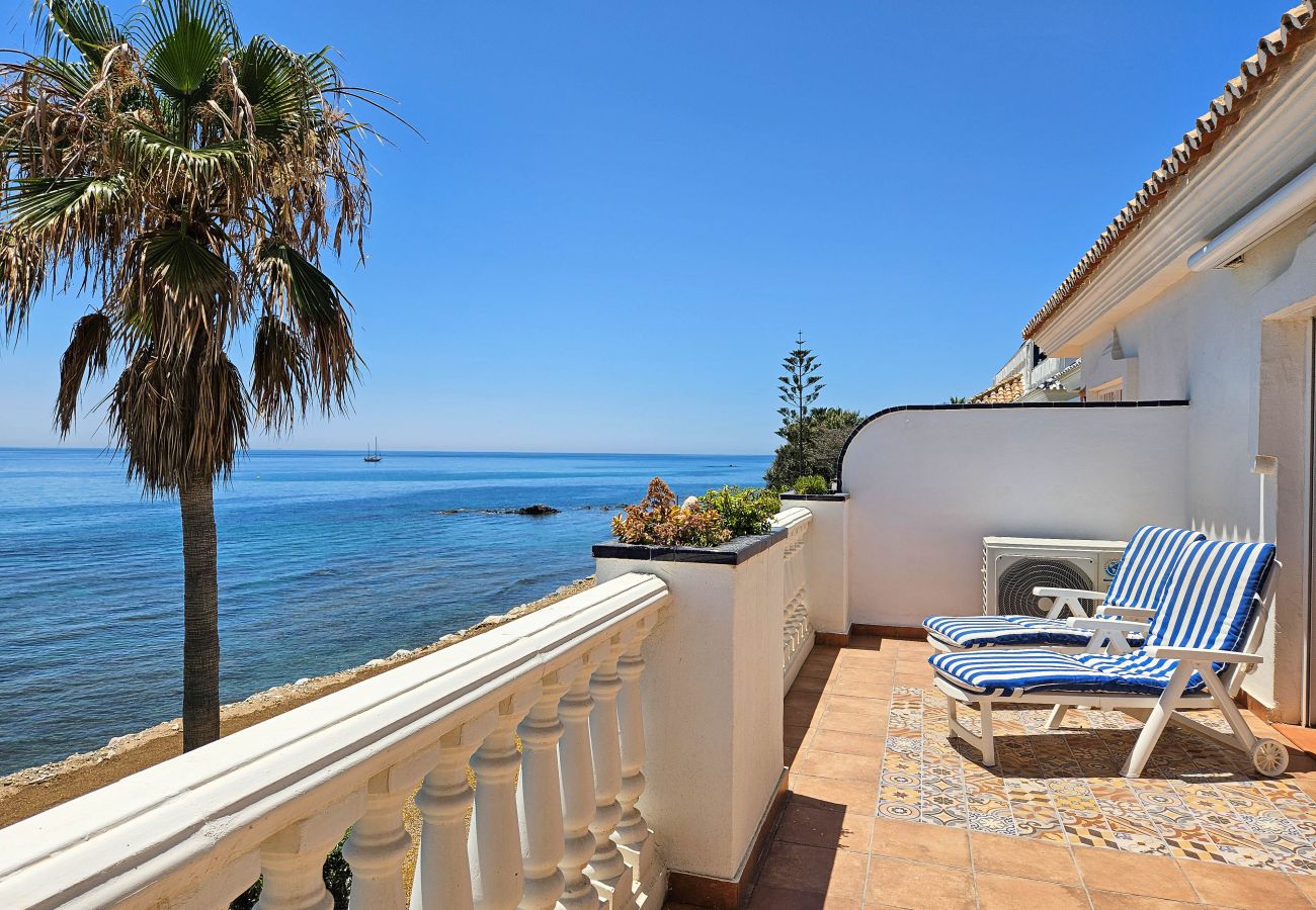 Apartamento en Mijas Costa - Apartamento de dos dormitorios frente al mar, vistas panorámicas al mar