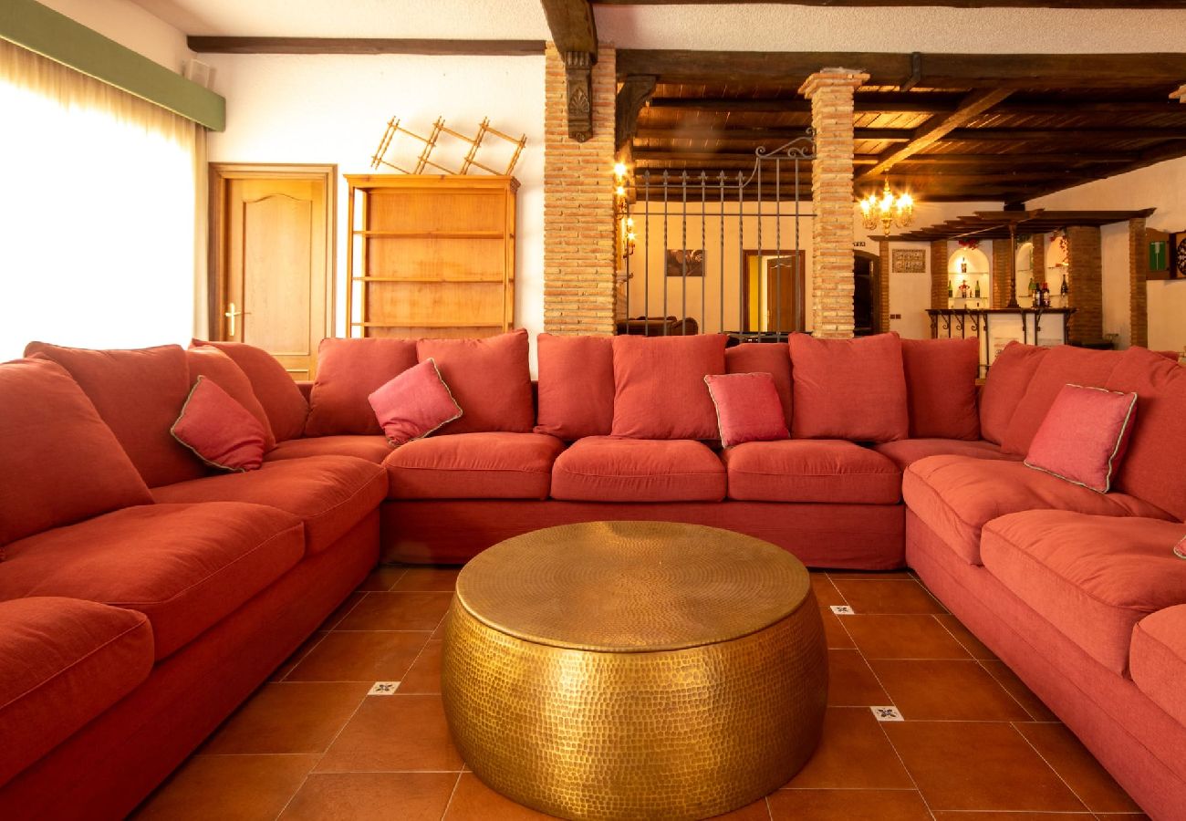 Villa en Mijas Costa - Villa de 7 dormitorios con increíbles instalaciones en Mijas Golf