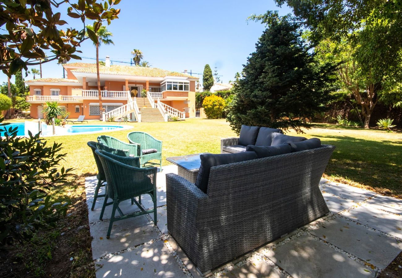 Villa en Mijas Costa - Villa de 7 dormitorios con increíbles instalaciones en Mijas Golf