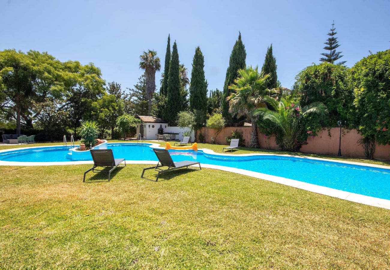 Villa en Mijas Costa - Villa de 7 dormitorios con increíbles instalaciones en Mijas Golf