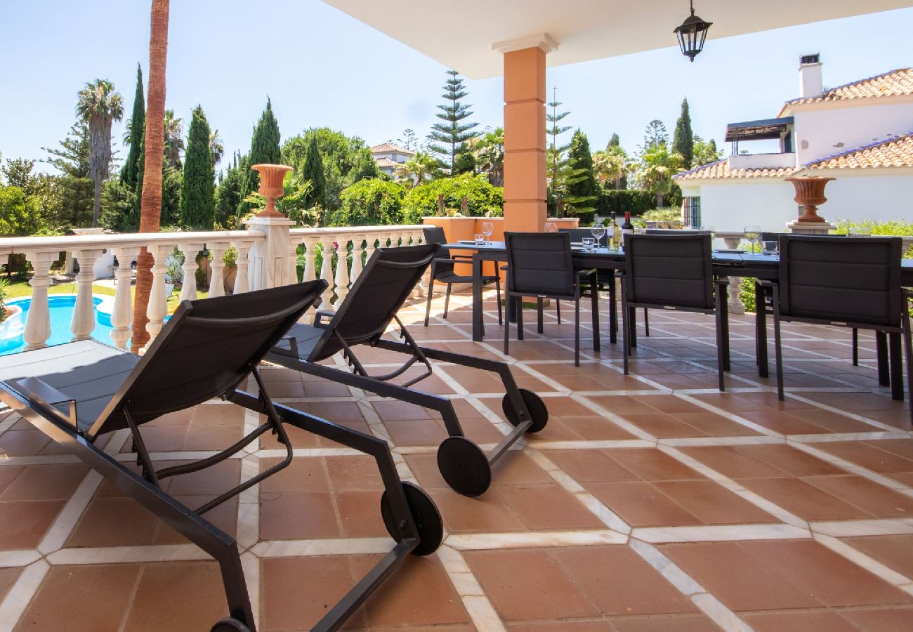 Villa en Mijas Costa - Villa de 7 dormitorios con increíbles instalaciones en Mijas Golf