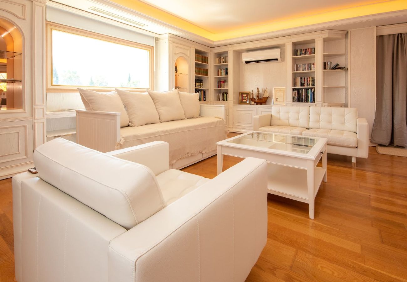 Villa en Mijas Costa - Villa de 7 dormitorios con increíbles instalaciones en Mijas Golf