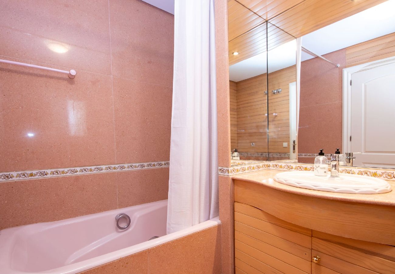 Villa en Mijas Costa - Villa de 7 dormitorios con increíbles instalaciones en Mijas Golf