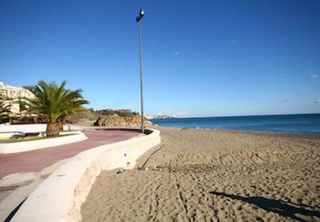 Apartamento en Fuengirola - Apartamento de dos habitaciones en alquiler cerca de Fuengirola Apartamento en Fuengirola - Apartamento de dos habitaciones en alquiler cerca de Fuengirola