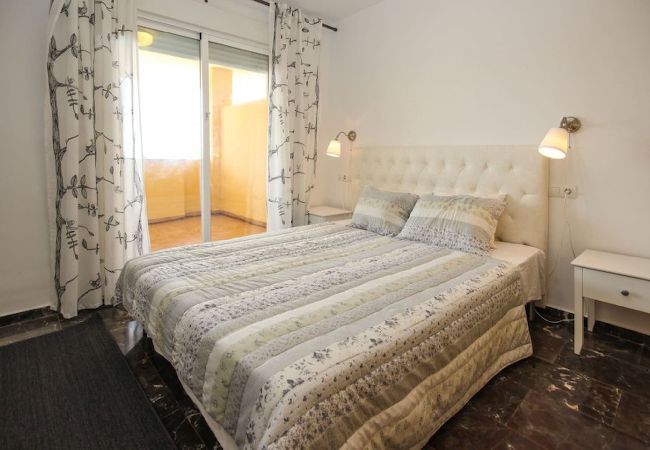 Apartamento en Fuengirola - Apartamento de dos habitaciones en alquiler cerca de Fuengirola Apartamento en Fuengirola - Apartamento de dos habitaciones en alquiler cerca de Fuengirola