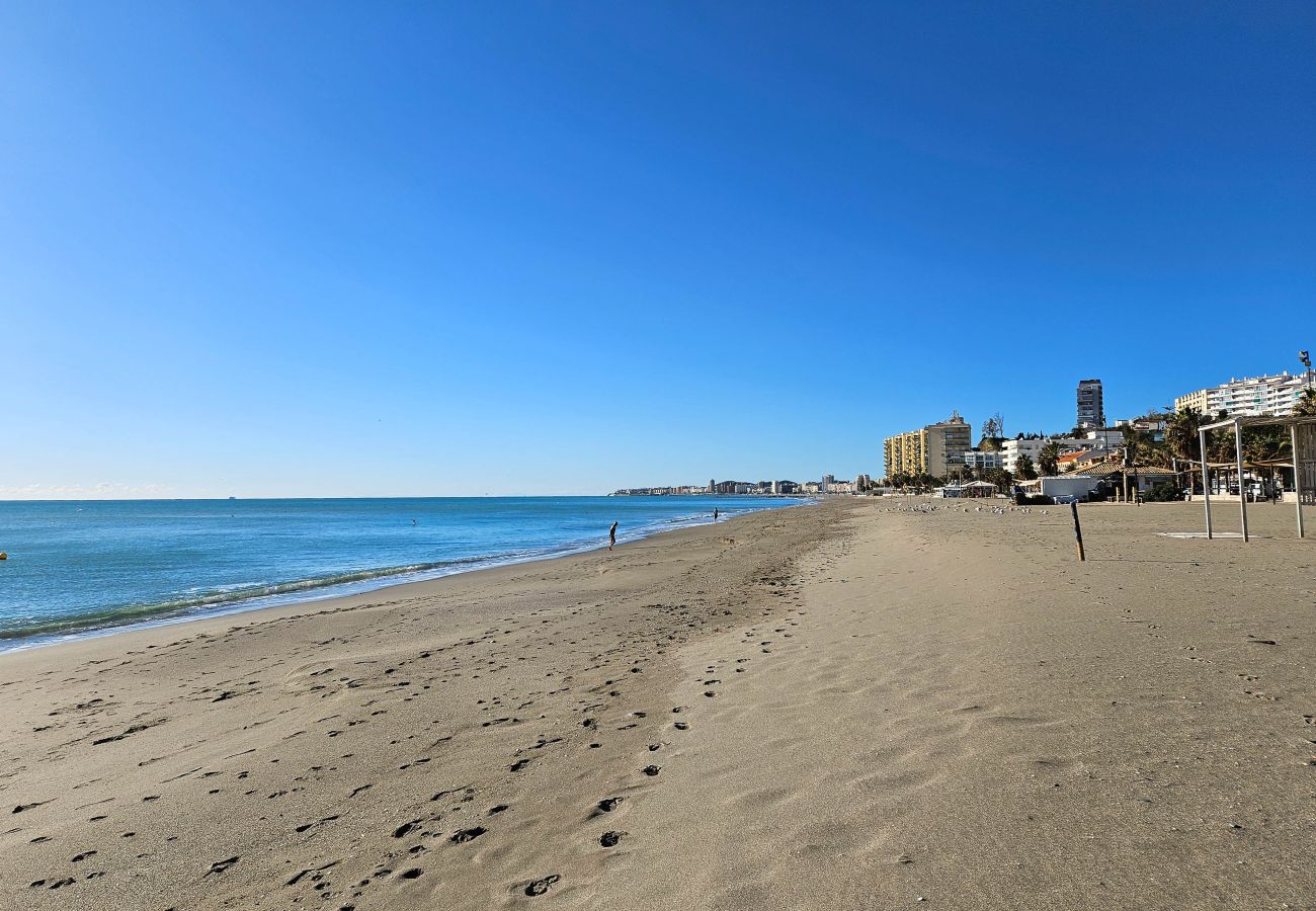 Apartamento en Fuengirola - Apartamento de dos habitaciones en alquiler cerca de Fuengirola