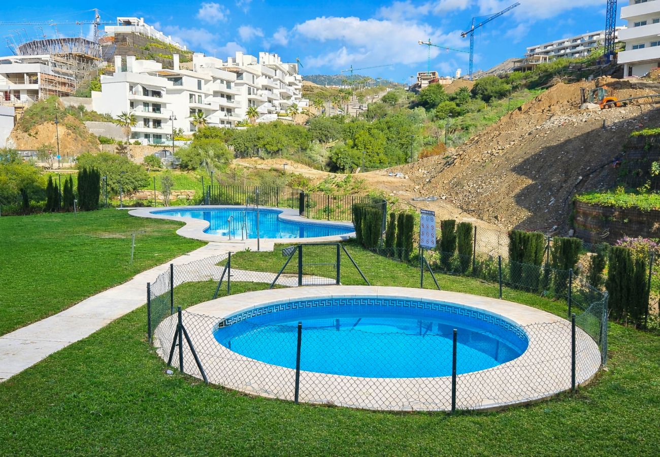 Apartamento en Fuengirola - Apartamento de dos habitaciones en alquiler cerca de Fuengirola