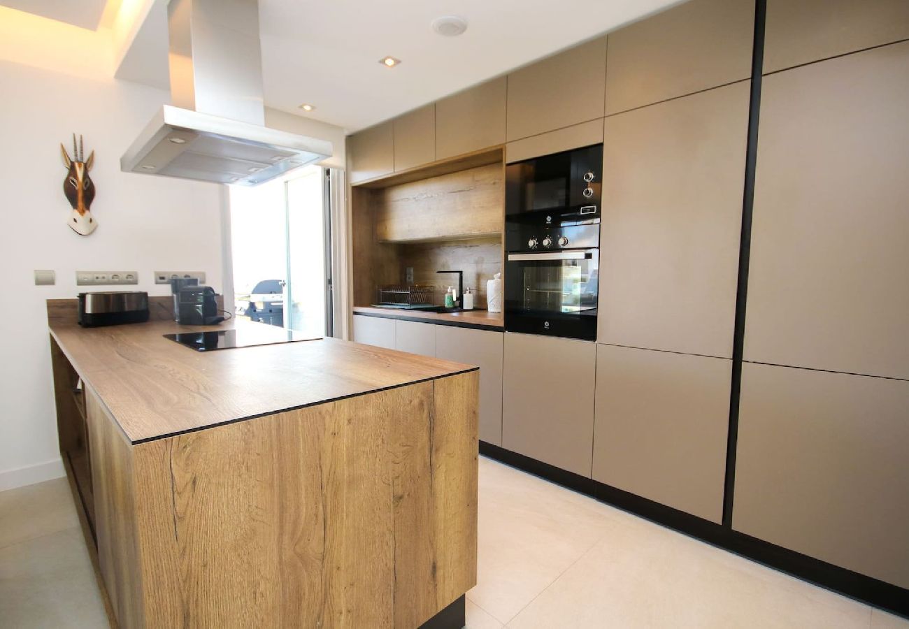 Apartamento en La Cala de Mijas - Amplio y moderno apartamento de 3 dormitorios cerca del complejo La Cala Golf