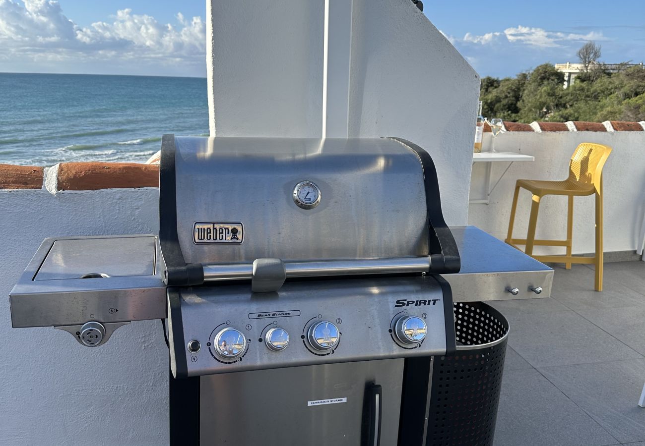 Apartamento en Mijas Costa - Ático en primera línea de playa con vistas al mar y barbacoa