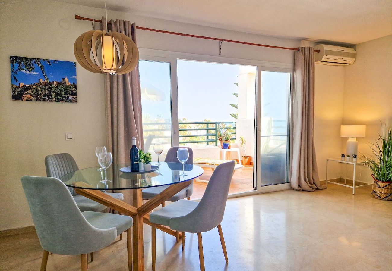 Apartamento en El Faro - Apartamento con vistas al mar Wyndham Resort cerca de la playa