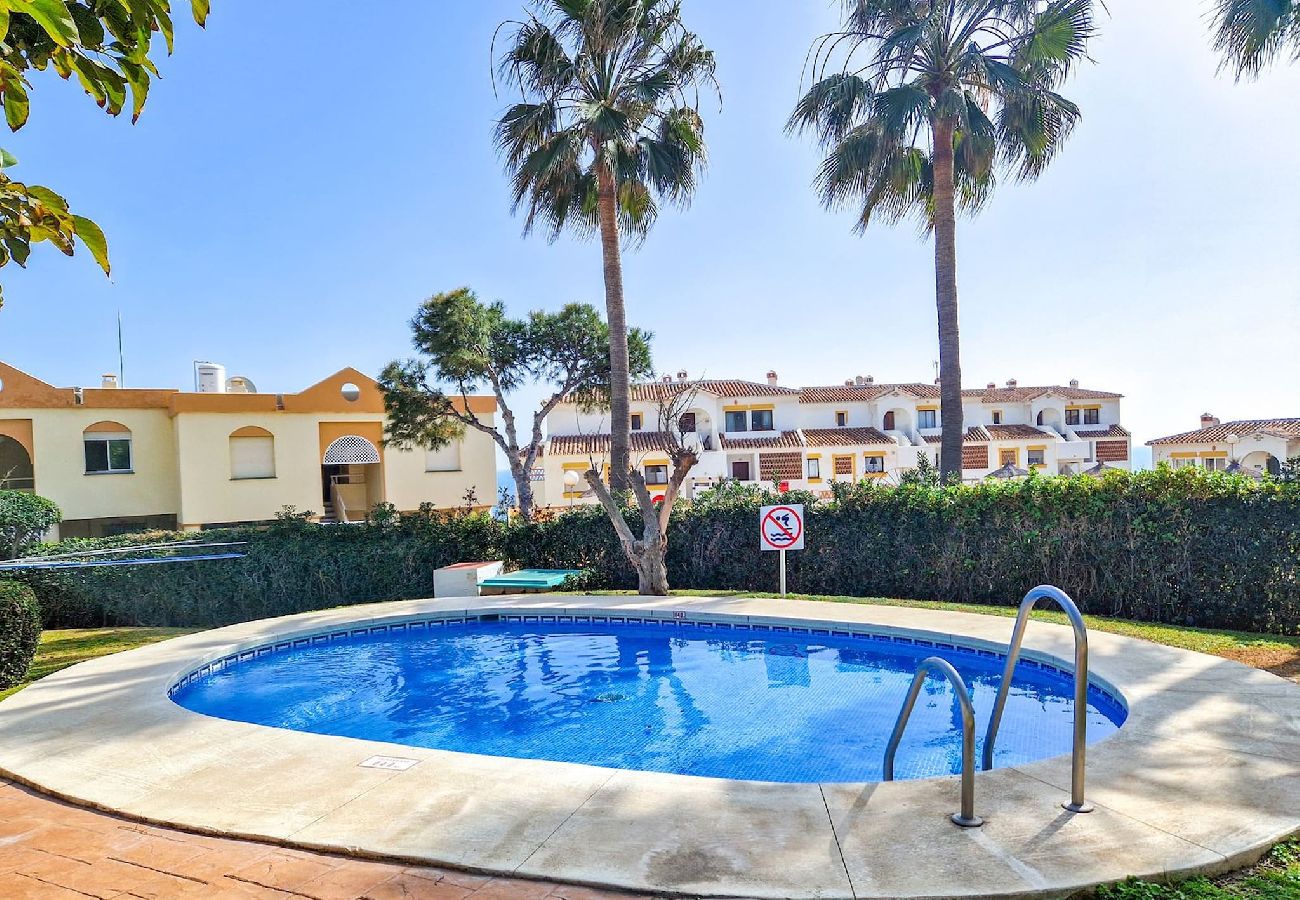 Apartamento en El Faro - Apartamento con vistas al mar Wyndham Resort cerca de la playa