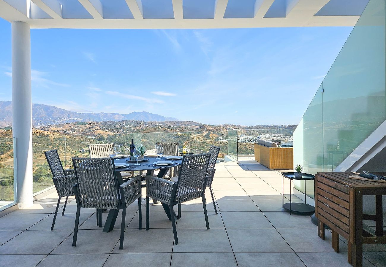 Apartamento en La Cala de Mijas - Ático con 2 grandes terrazas y una pequeña piscina 