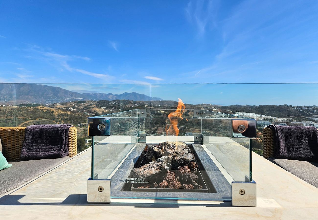 Apartamento en La Cala de Mijas - Ático con 2 grandes terrazas y una pequeña piscina 