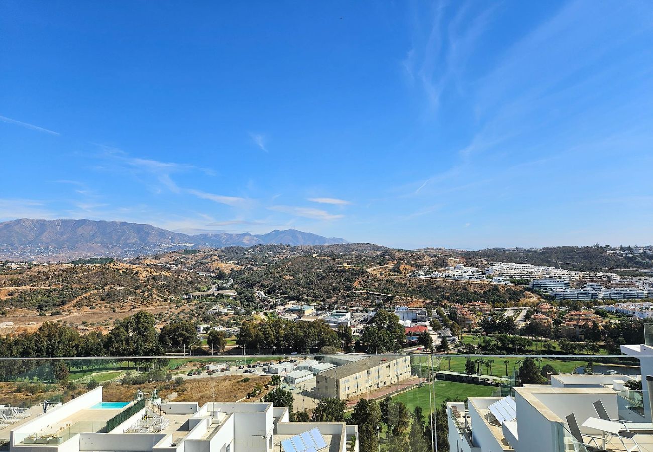 Apartamento en La Cala de Mijas - Ático con 2 grandes terrazas y una pequeña piscina 