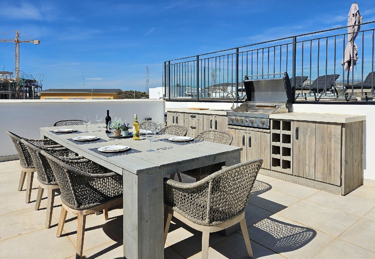 Apartamento en La Cala de Mijas - Ático con 2 grandes terrazas y una pequeña piscina 