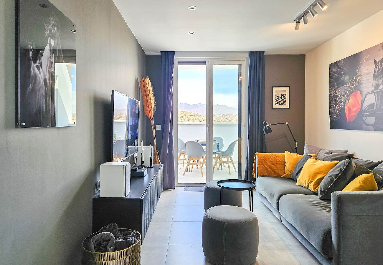 Apartamento en La Cala de Mijas - Ático con 2 grandes terrazas y una pequeña piscina 