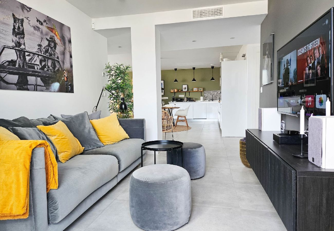 Apartamento en La Cala de Mijas - Ático con 2 grandes terrazas y una pequeña piscina 