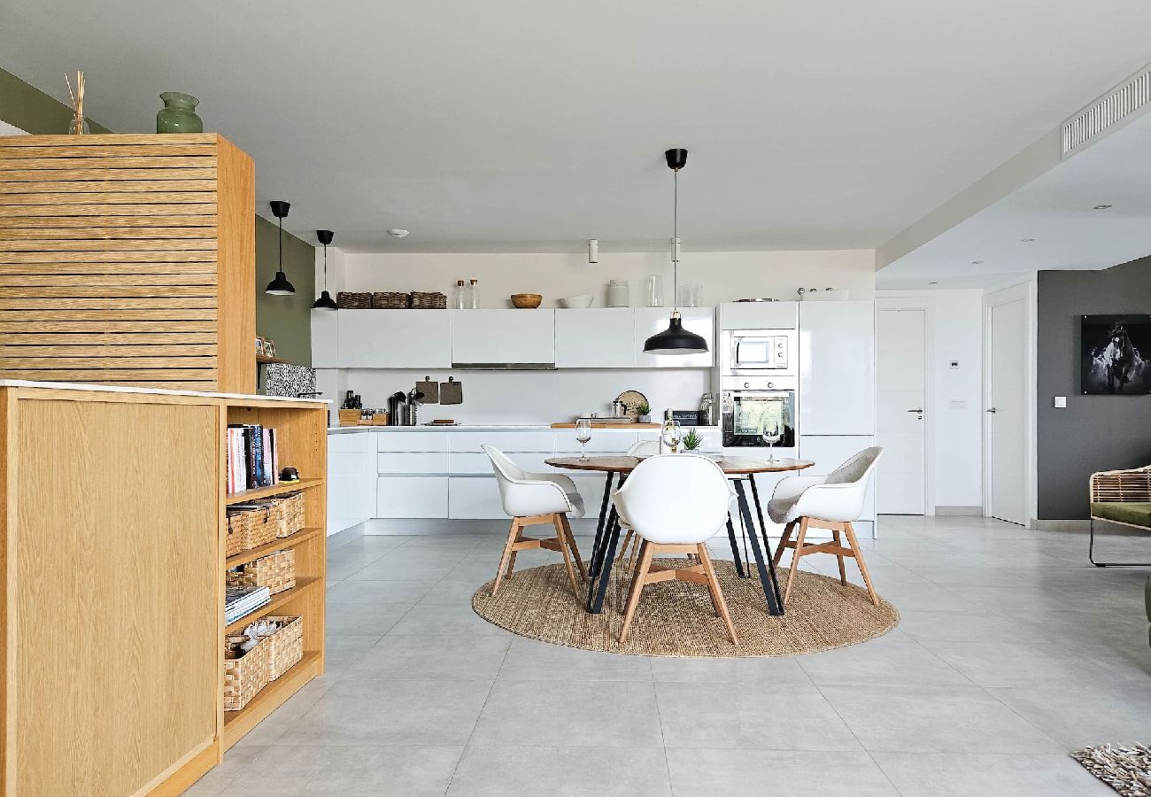 Apartamento en La Cala de Mijas - Ático con 2 grandes terrazas y una pequeña piscina 