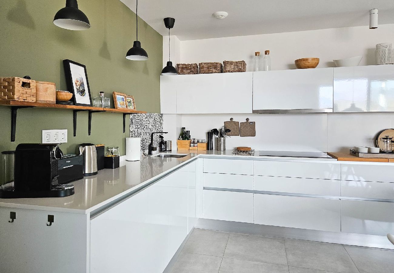 Apartamento en La Cala de Mijas - Ático con 2 grandes terrazas y una pequeña piscina 
