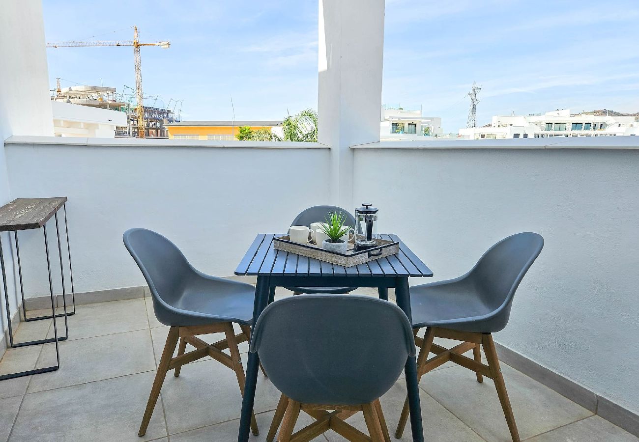 Apartamento en La Cala de Mijas - Ático con 2 grandes terrazas y una pequeña piscina 