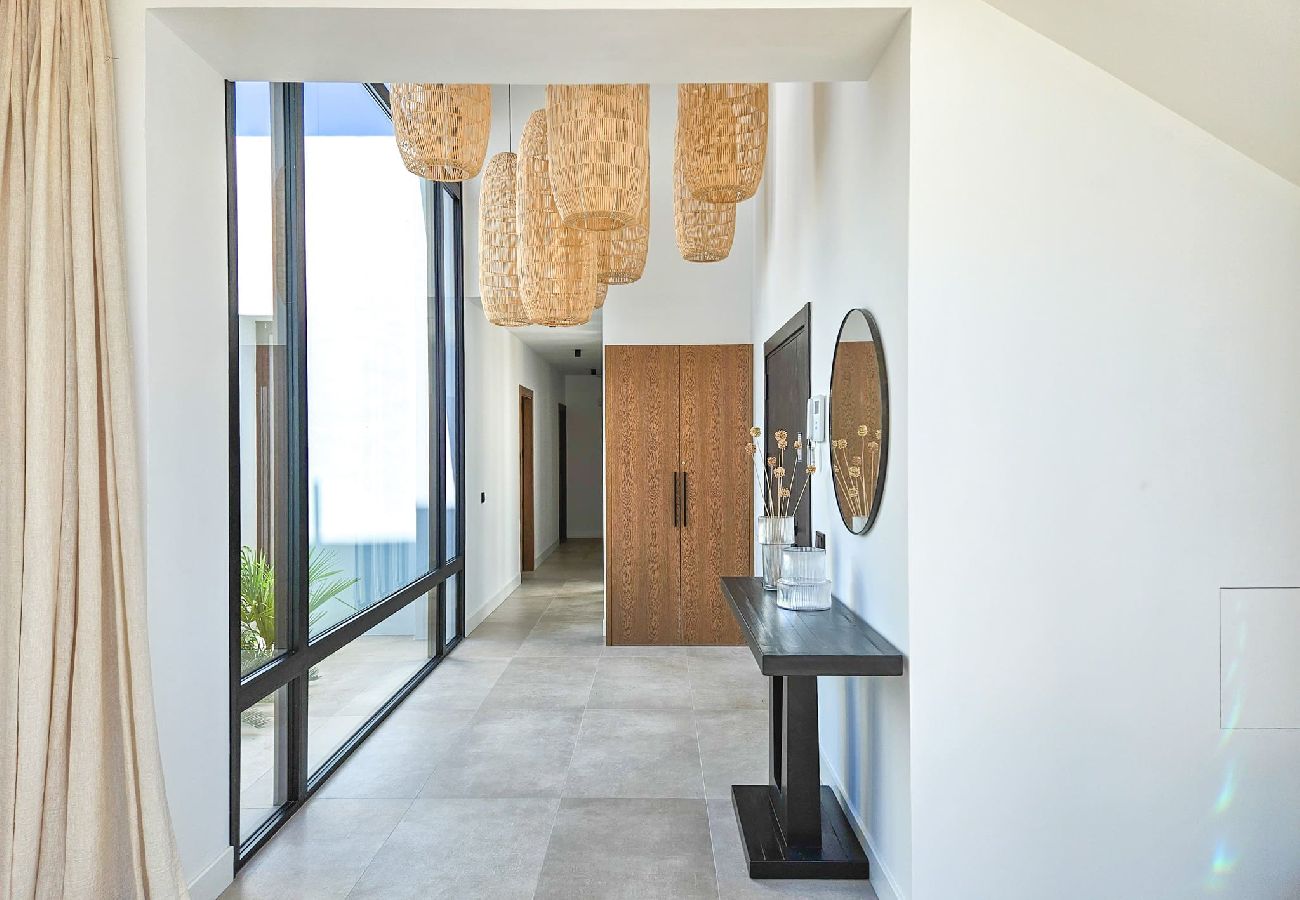 Villa en La Cala de Mijas - Villa elegante con piscina privada y gimnasio al aire libre
