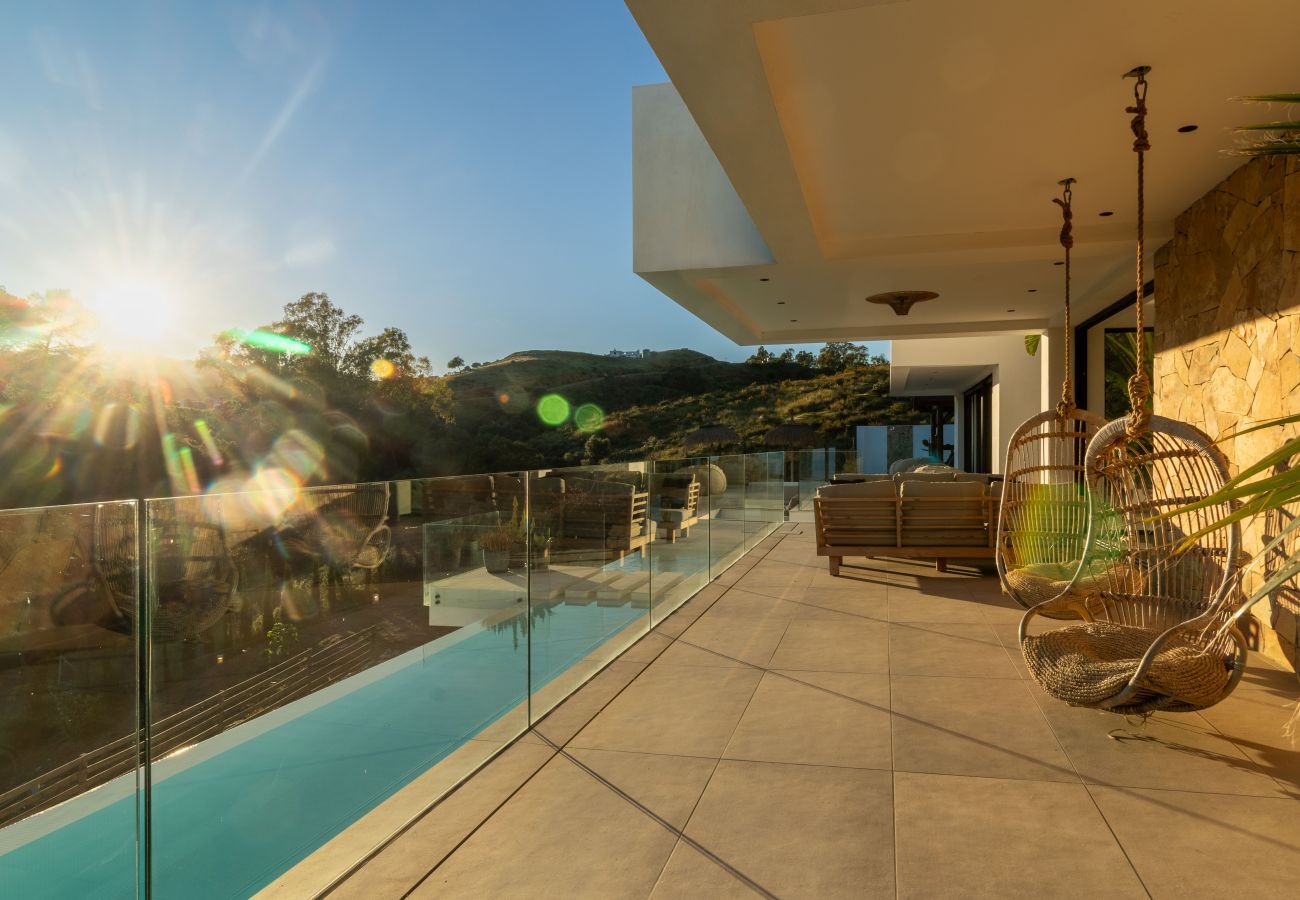 Villa en Mijas Costa - Villa elegante con piscina privada y gimnasio al aire libre