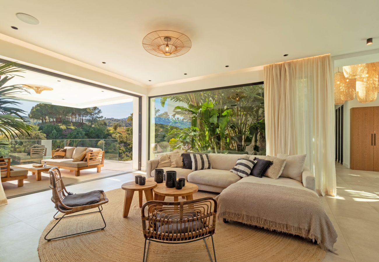 Villa en Mijas Costa - Villa elegante con piscina privada y gimnasio al aire libre