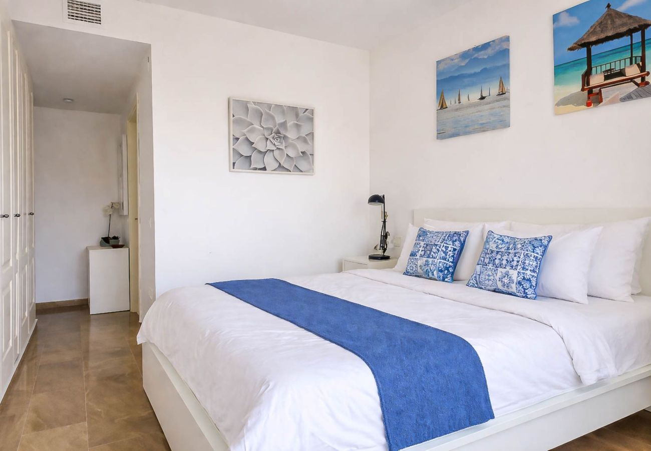 Apartamento en Mijas Costa - 1 bed penthouse apt in Calahonda 