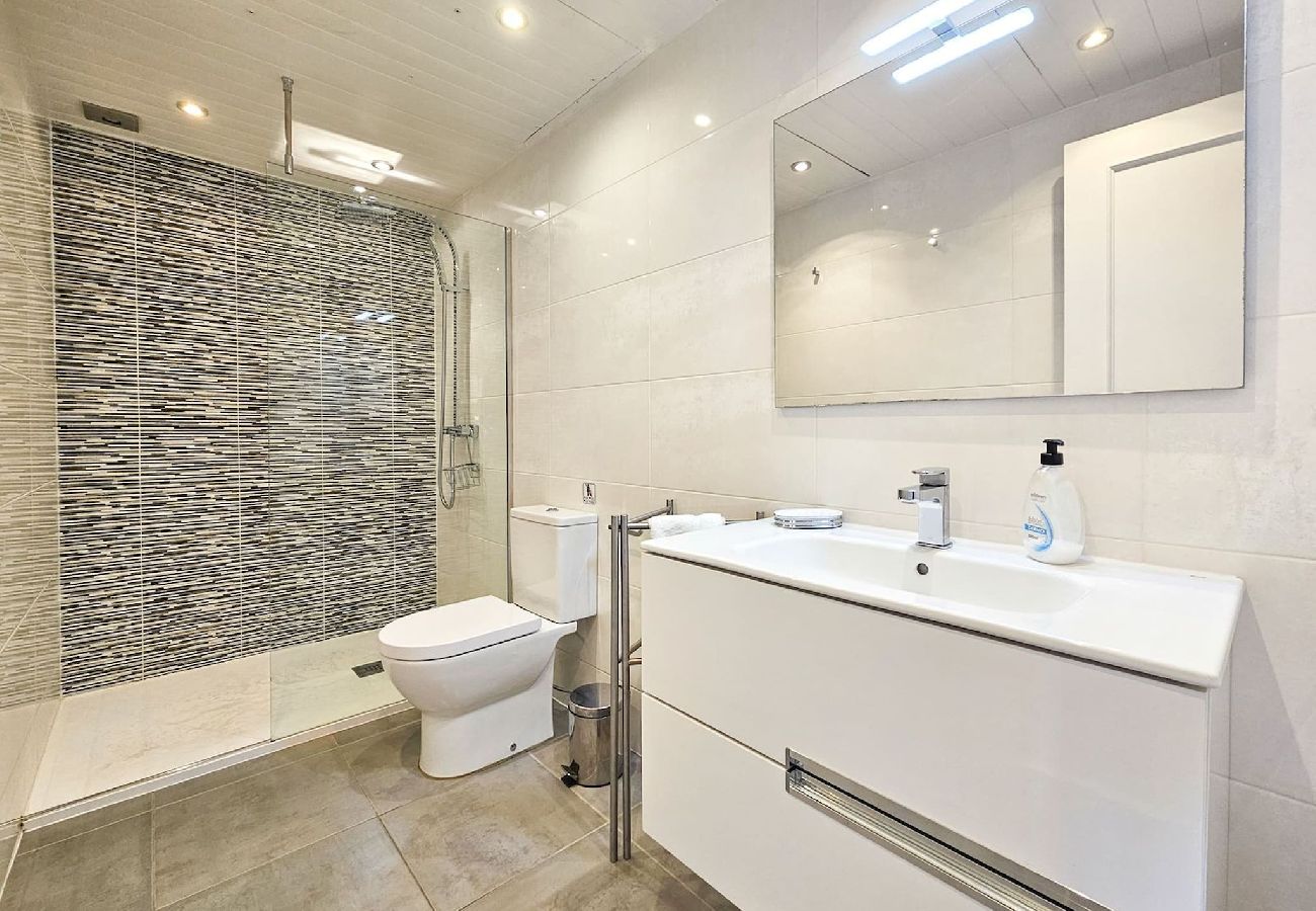 Apartamento en La Cala de Mijas - Ático de 3 dormitorios apto. La Cala cerca de la playa