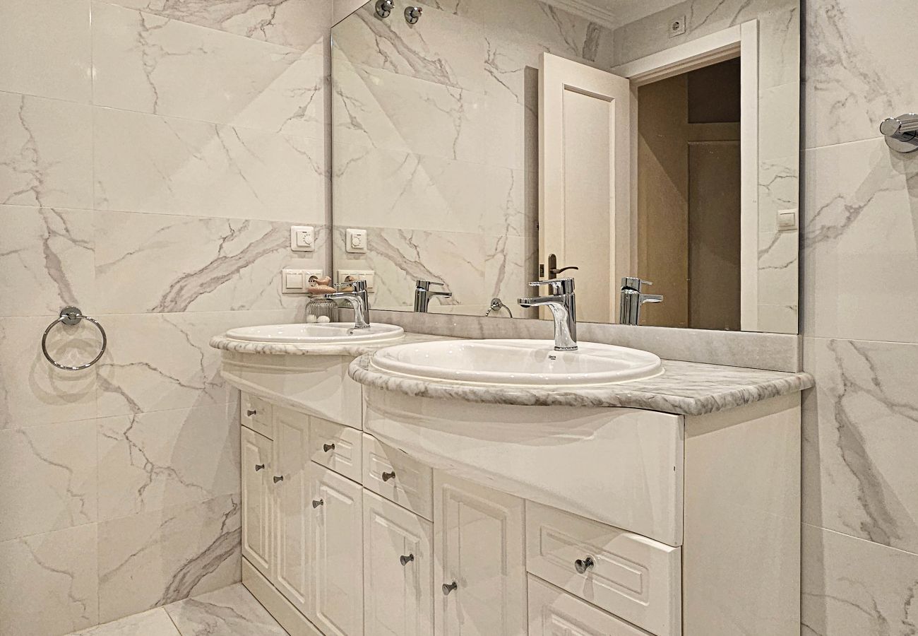 Apartamento en Mijas Costa - &Aacute;tico de 3 dormitorios apto. La Cala cerca de la playa