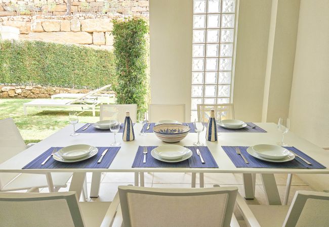 Apartamento en Casares - Moderno apartamento de 2 dormitorios en planta baja Finca Cortesin Apartamento en Casares - Moderno apartamento de 2 dormitorios en planta baja Finca Cortesin