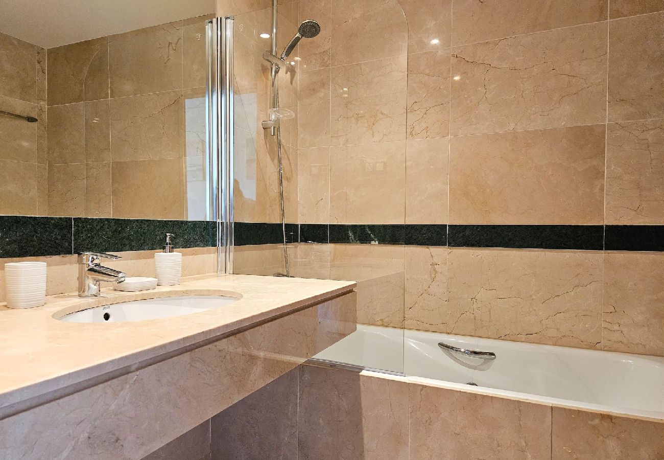 Apartamento en Mijas Costa - Increíble piscina, La Rinconada en Miraflores