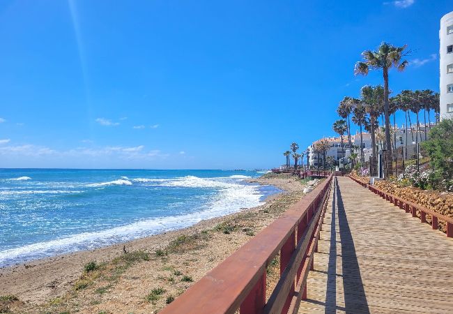 Apartamento en Mijas Costa - Ático de 3 dormitorios en Calahonda Apartamento en Mijas Costa - Ático de 3 dormitorios en Calahonda