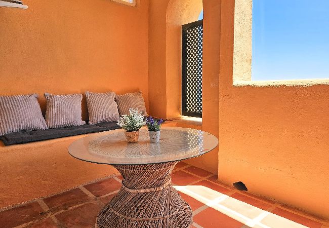 Apartamento en Mijas Costa - Ático de 3 dormitorios en Calahonda Apartamento en Mijas Costa - Ático de 3 dormitorios en Calahonda