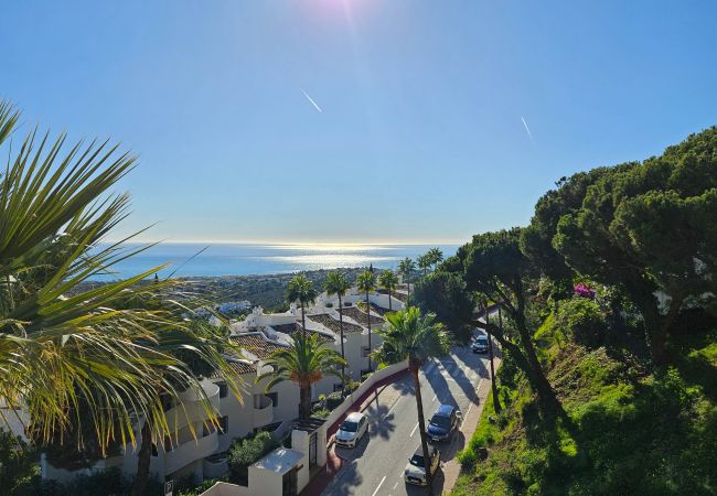 Apartamento en Mijas Costa - Ático de 3 dormitorios en Calahonda Apartamento en Mijas Costa - Ático de 3 dormitorios en Calahonda