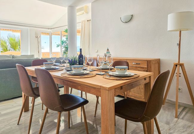 Apartamento en Mijas Costa - Ático de 3 dormitorios en Calahonda Apartamento en Mijas Costa - Ático de 3 dormitorios en Calahonda