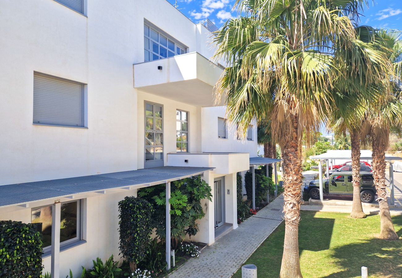 Apartamento en Marbella - Apartamento de lujo en planta baja - 300 m de Cabopino Golf