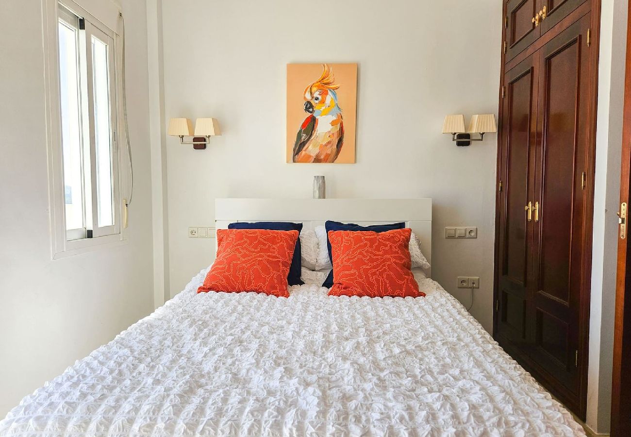 Villa en Mijas Costa - Hermosa villa de 5 dormitorios con piscina