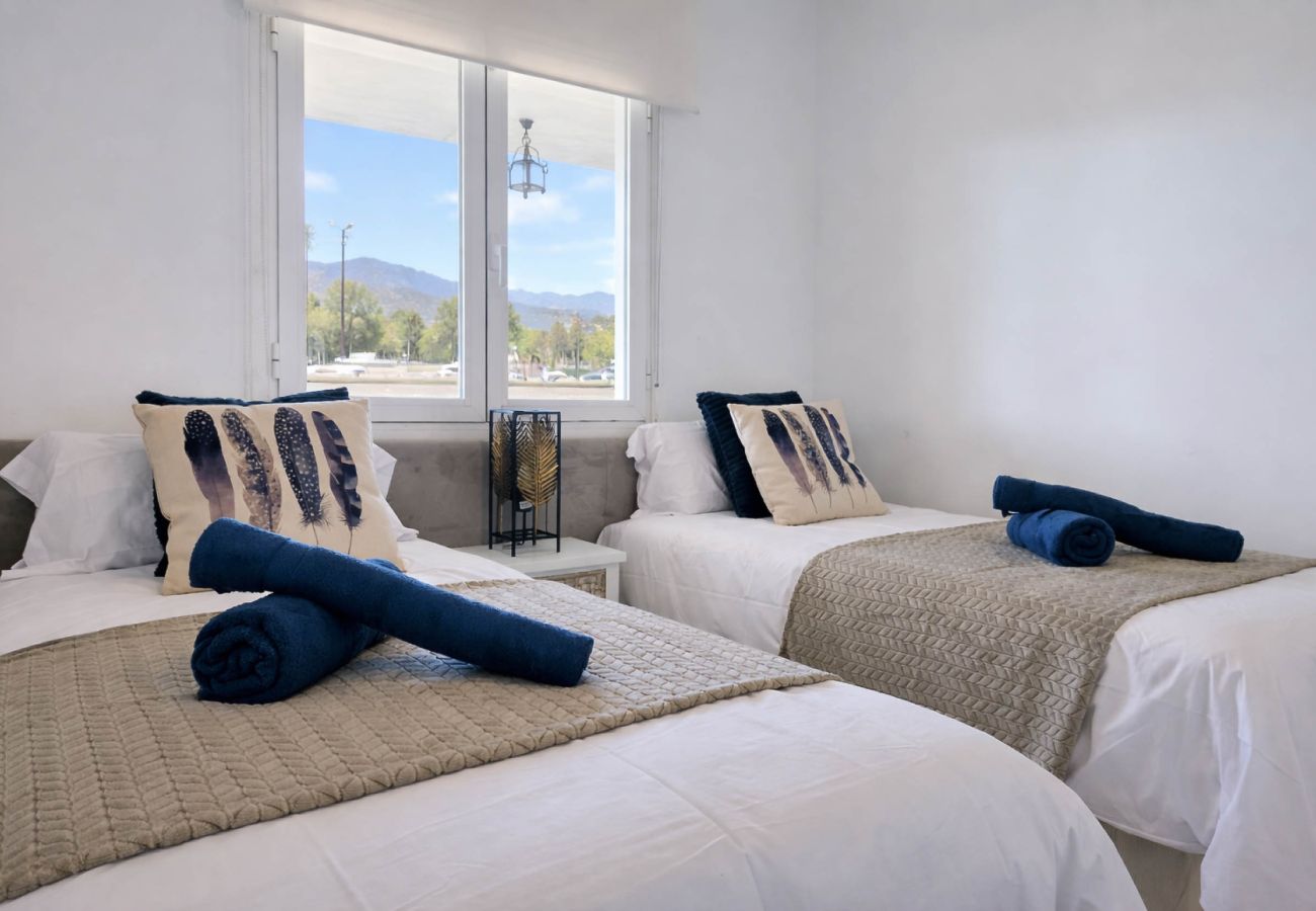 Apartamento en Marbella - Apartamento moderno de 3 dormitorios en Puerto Ban&uacute;s