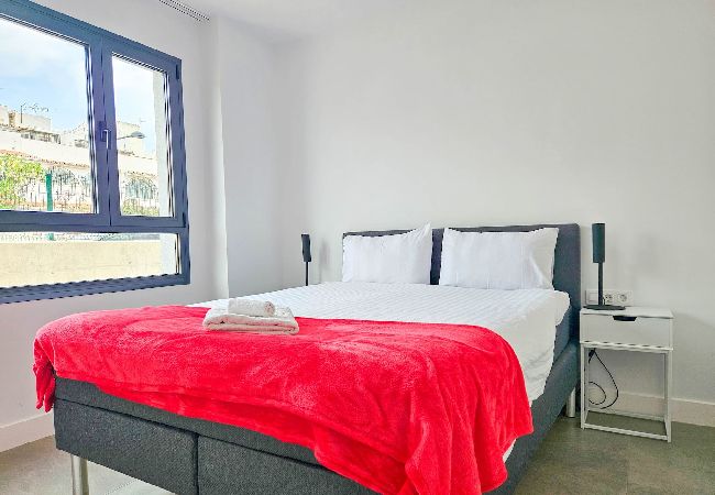 Apartamento en Manilva - Moderno apartamento de 3 habitaciones con increíbles instalaciones. Apartamento en Manilva - Moderno apartamento de 3 habitaciones con increíbles instalaciones.