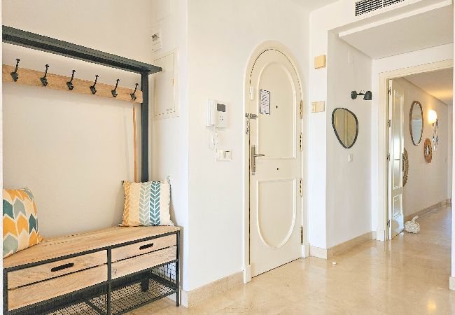 Apartamento en Benalmádena - Propiedad en primera línea de playa en el puerto deportivo de Benalmádena Apartamento en Benalmádena - Propiedad en primera línea de playa en el puerto deportivo de Benalmádena