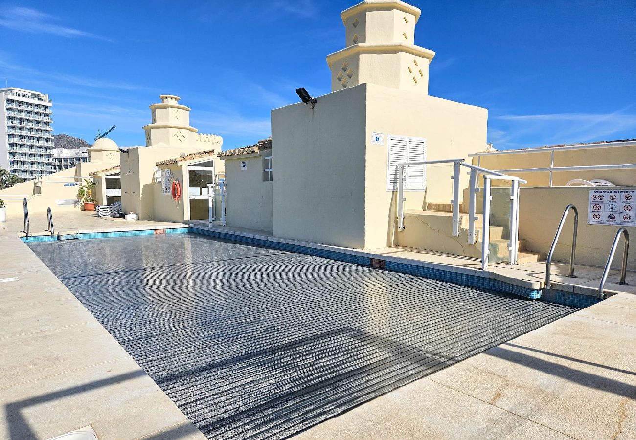 Apartamento en Benalmádena - Propiedad en primera línea de playa en el puerto deportivo de Benalmádena