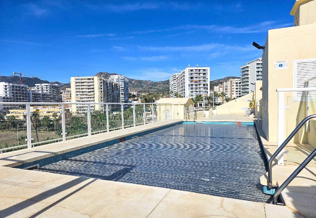 Apartamento en Benalmádena - Propiedad en primera línea de playa en el puerto deportivo de Benalmádena