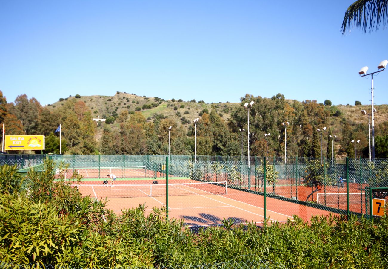Apartamento en Mijas Costa - Apartamento de dos habitaciones en El Porton Calahonda