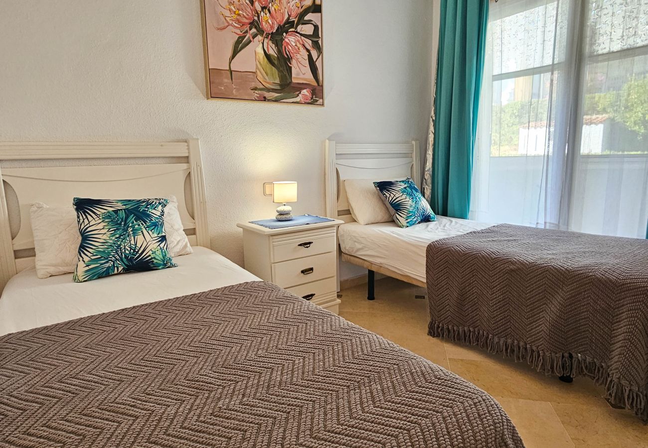 Apartamento en Mijas Costa - Apartamento con vistas al mar en El Portón Calahonda