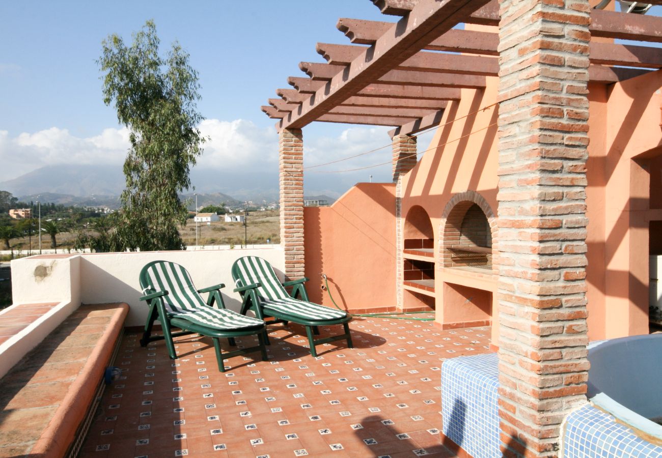 Casa adosada en Estepona - Casa adosada de tres dormitorios en Garden Beach Estepona