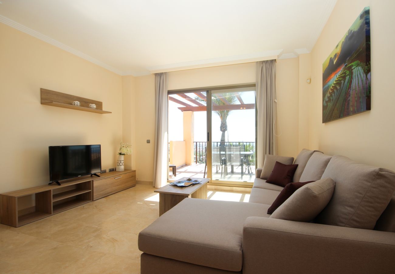 Apartamento en Benahavís - Atico de 2 dormitorios cerca de Benahavis con vistas impresionantes