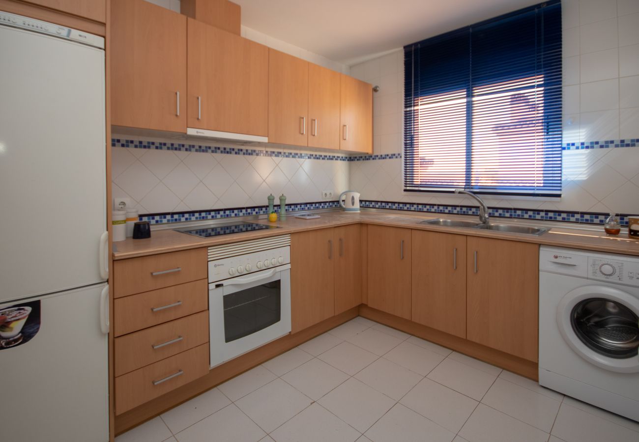 Apartamento en Mijas Costa - Apartamento de dos dormitorios en primera planta con vistas a la montaña